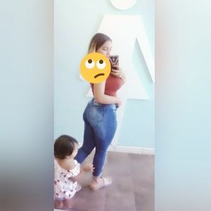 Meet your Posher, Karol